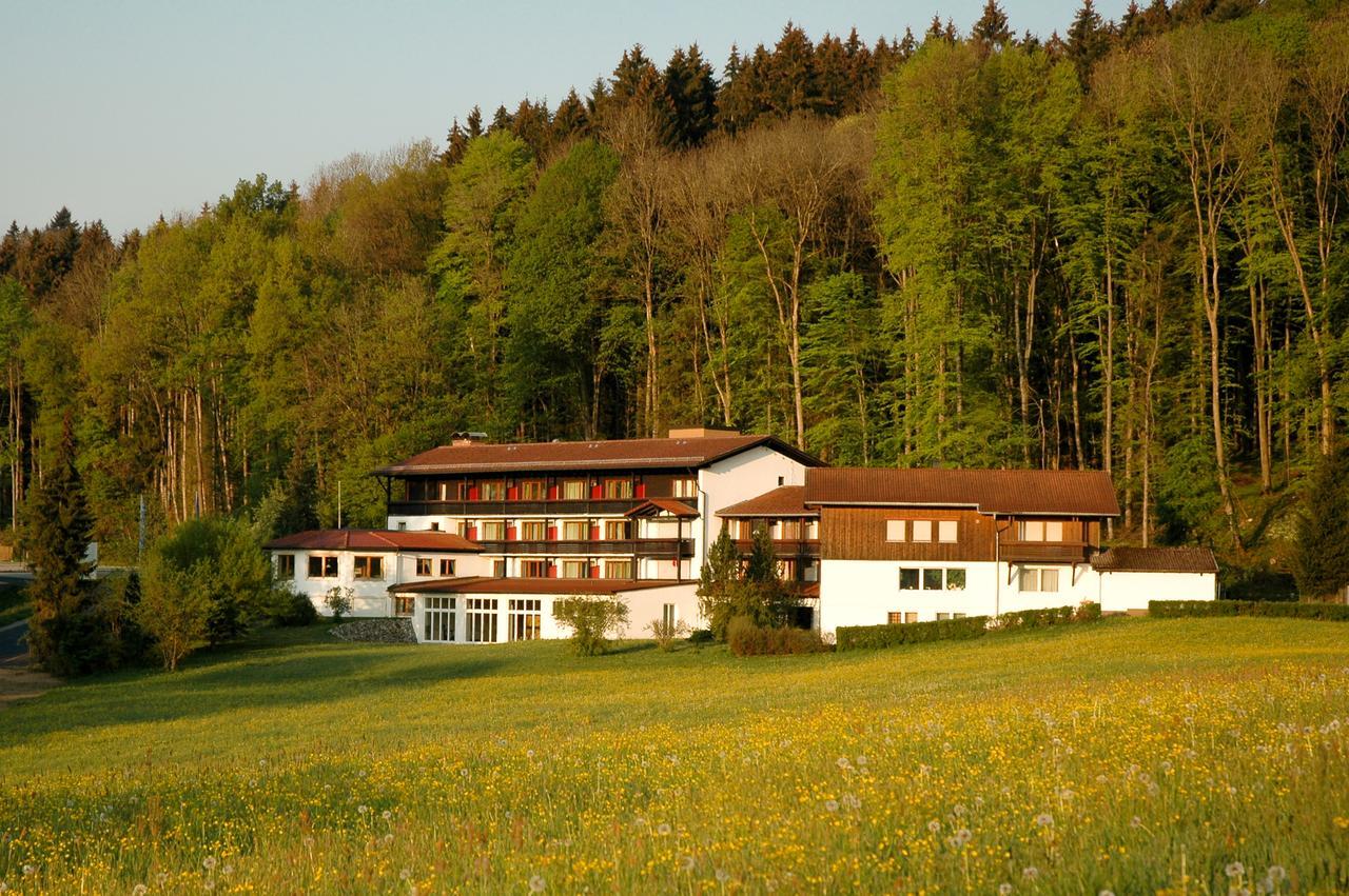 אוטובוירן Hotel St. Ulrich Garni מראה חיצוני תמונה